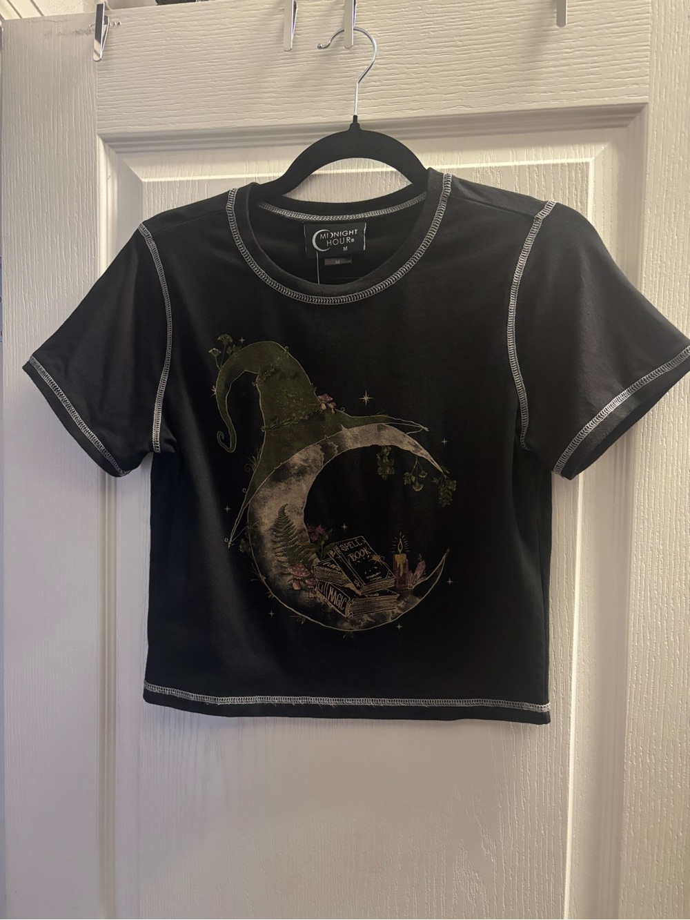 Midnight Hour Womens Black Graphic Moon Crop Tee